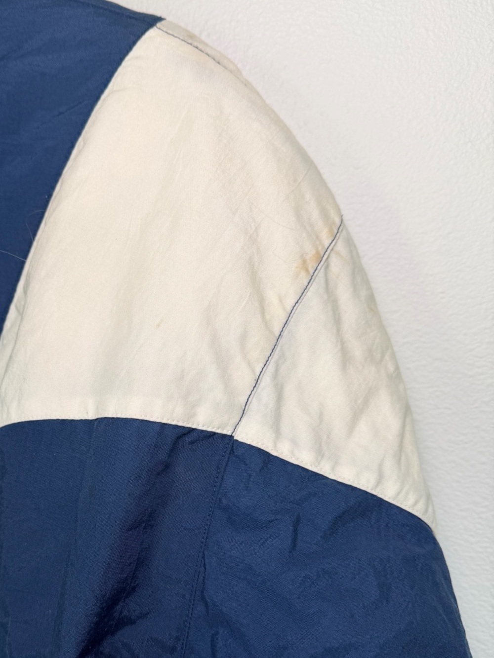 Vintage Reebok Notre Dame Irish Color Block Windbreaker Puffer Jacket - Picture 7 of 9